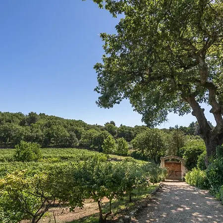 Domaine Les Roullets Bed & Breakfast Oppede
